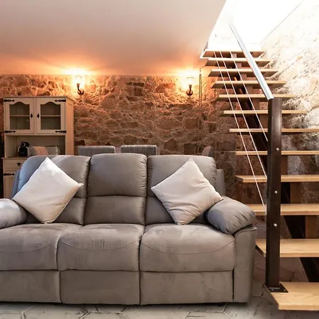 Casa De Sao Miguel * Aldeia de João Pires