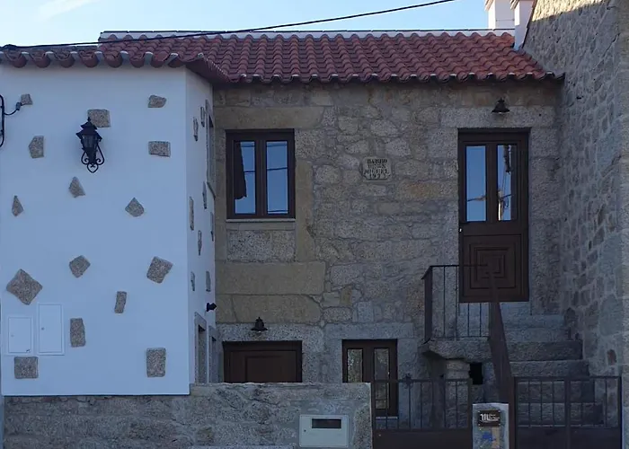 Casa De Sao Miguel * Aldeia de João Pires